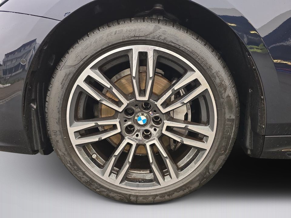 BMW Seria 5 xDrive540d - foto 17