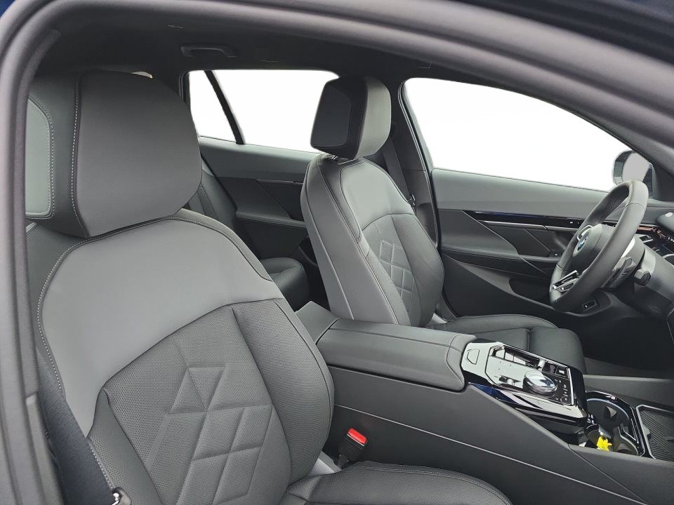 BMW Seria 5 xDrive540d - foto 11