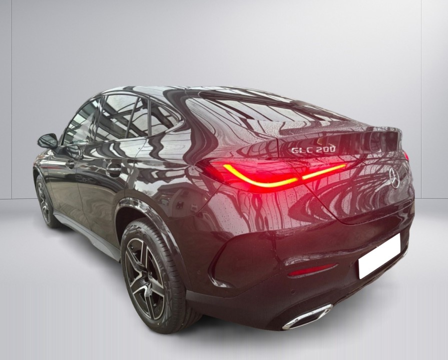 Mercedes-Benz GLC Coupe 200 4MATIC AMG Line (4)