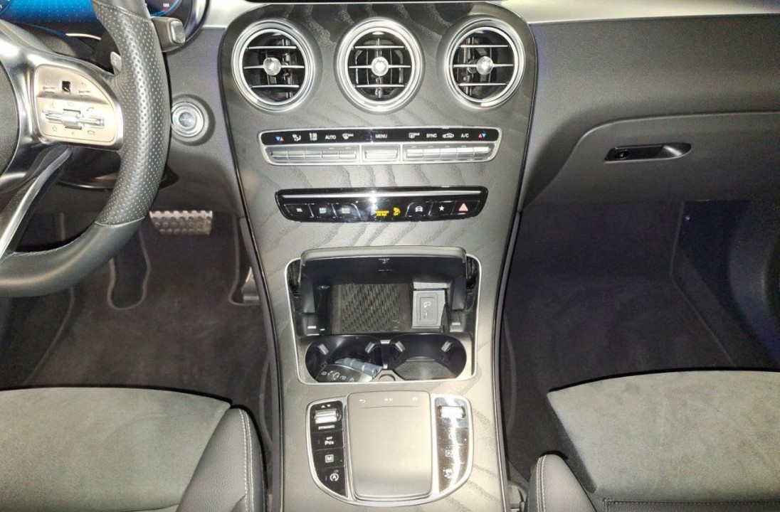 Mercedes-Benz GLC Coupe 400d 4MATIC AMG Line - foto 11