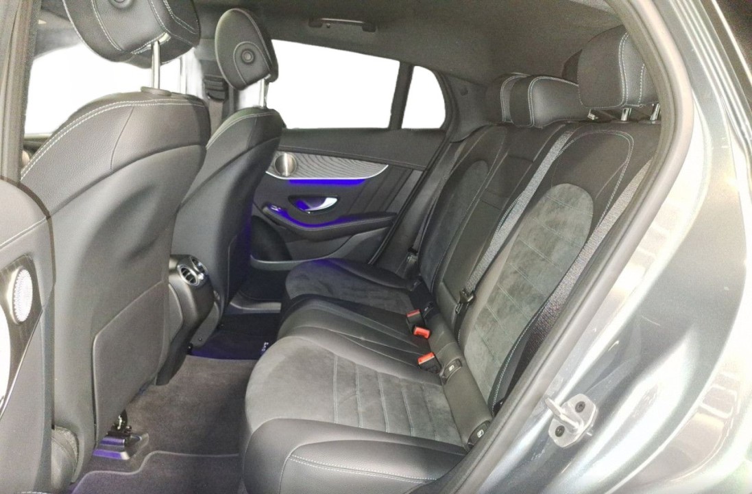 Mercedes-Benz GLC Coupe 400d 4MATIC AMG Line - foto 8