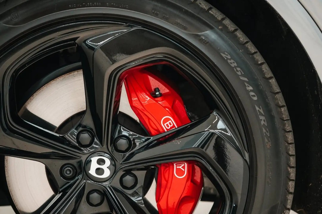 Bentley Bentayga S V6 Hybrid - foto 15