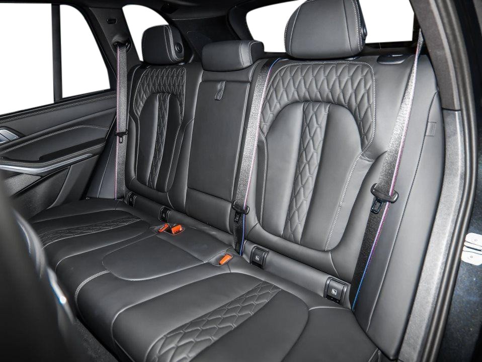 BMW X5 xDrive30d - foto 8