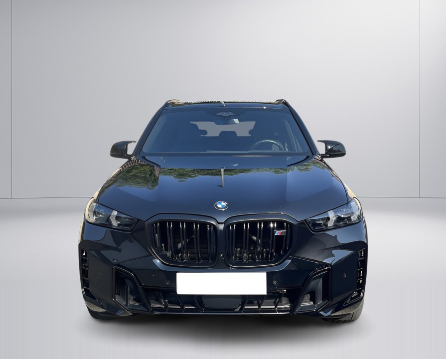 BMW X5 M60i xDrive (2)