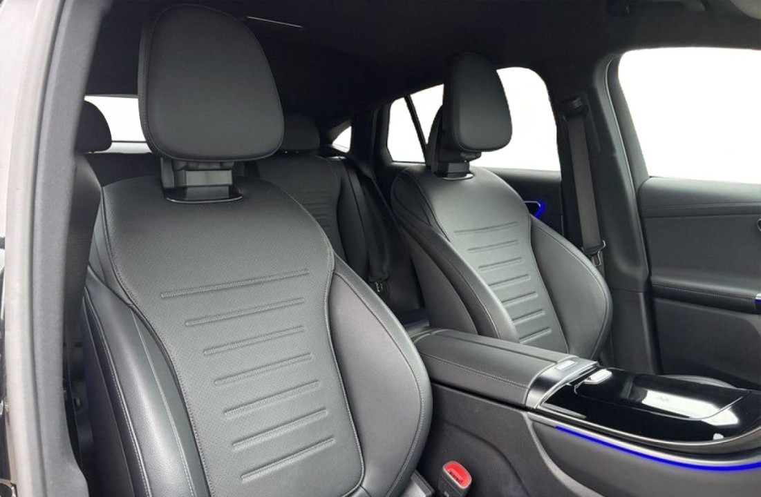 Mercedes-Benz GLC Coupe 220d 4MATIC AMG Line - foto 7