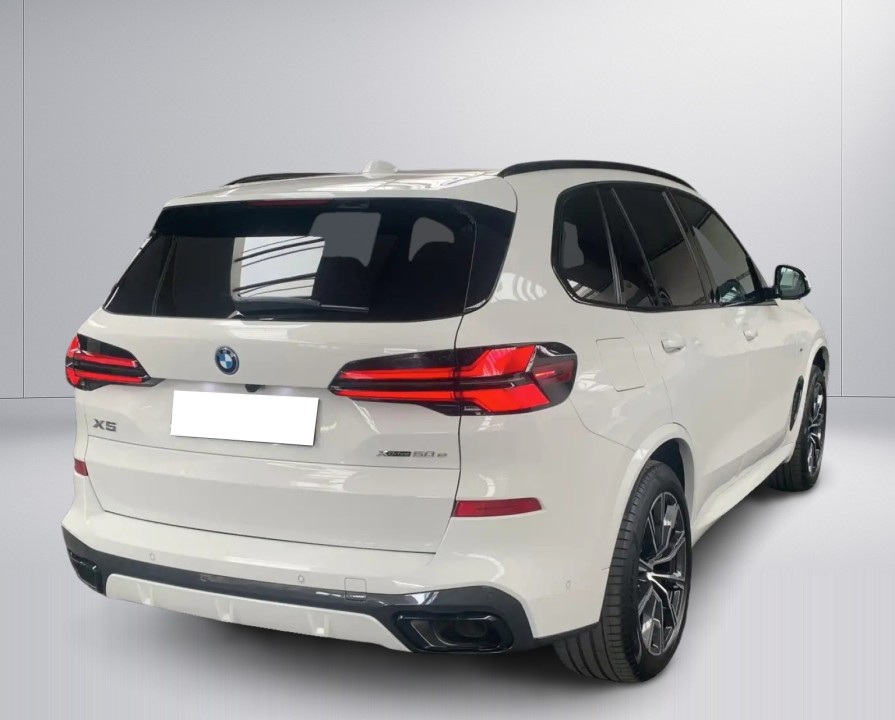 BMW X5 xDrive50e M-Sport (4)