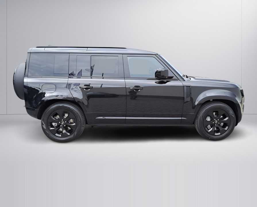 Land Rover Defender 110 D300 X-Dynamic SE (5)