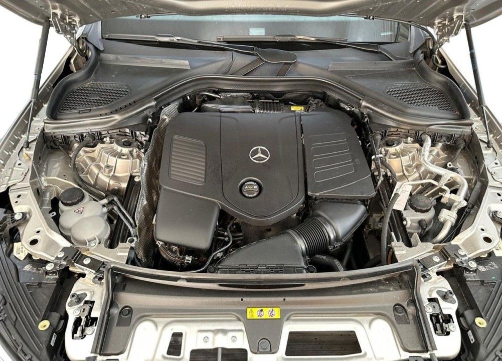 Mercedes-Benz GLC 200 4MATIC AMG Line - foto 12