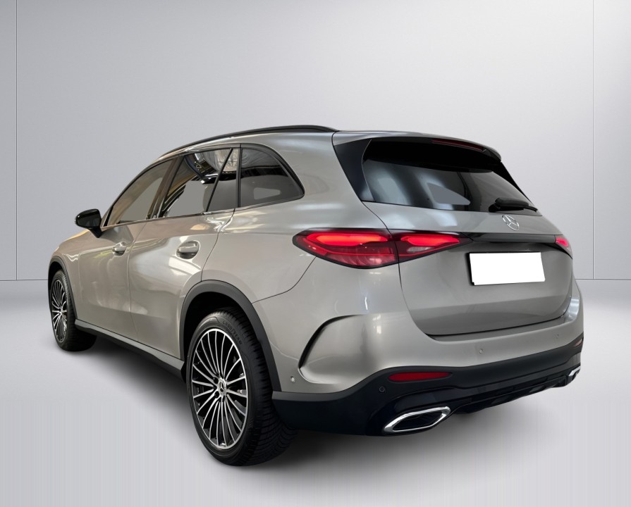 Mercedes-Benz GLC 200 4MATIC AMG Line (3)