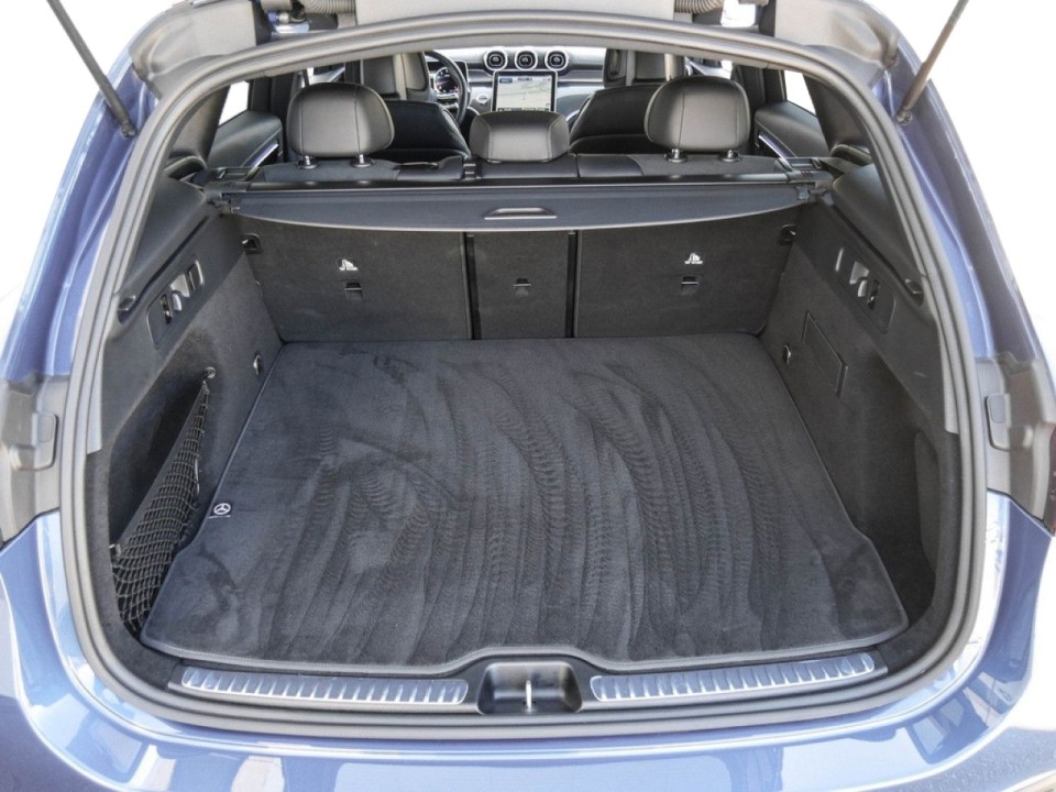 Mercedes-Benz GLC 200 4MATIC AMG Line - foto 12