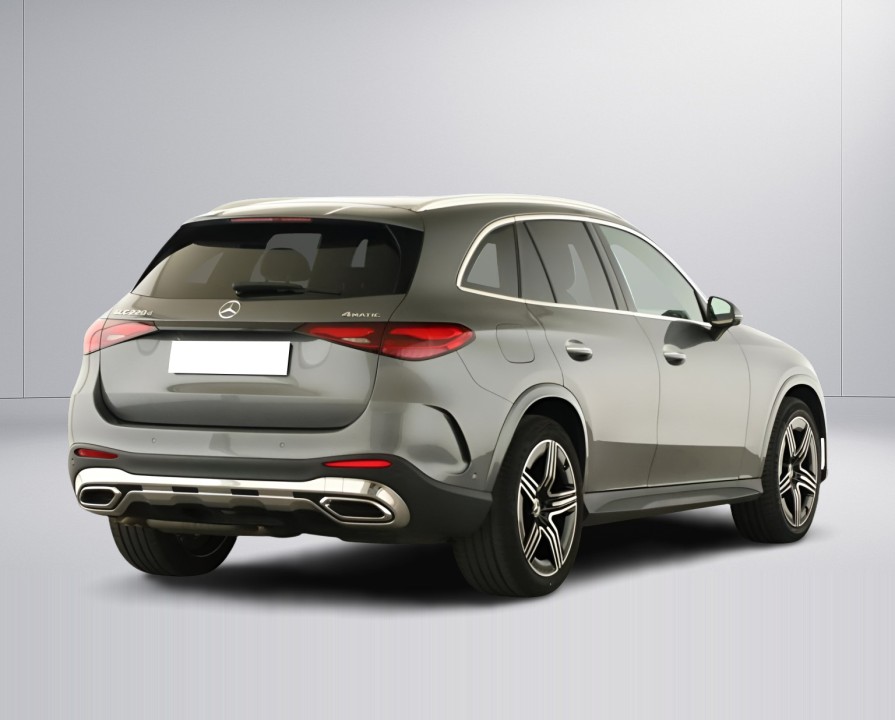 Mercedes-Benz GLC 220d 4MATIC AMG Line (3)