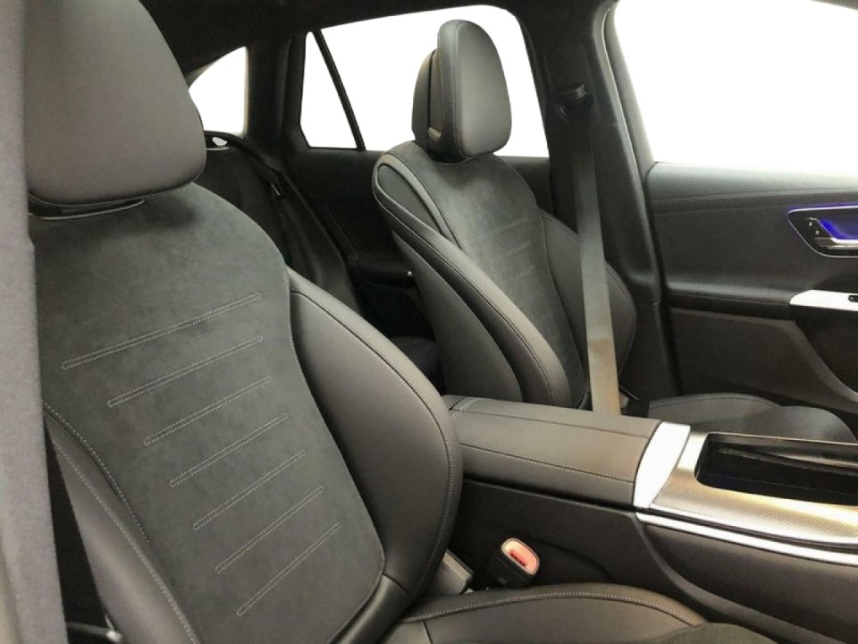 Mercedes-Benz GLC 220d 4MATIC AMG Line - foto 7