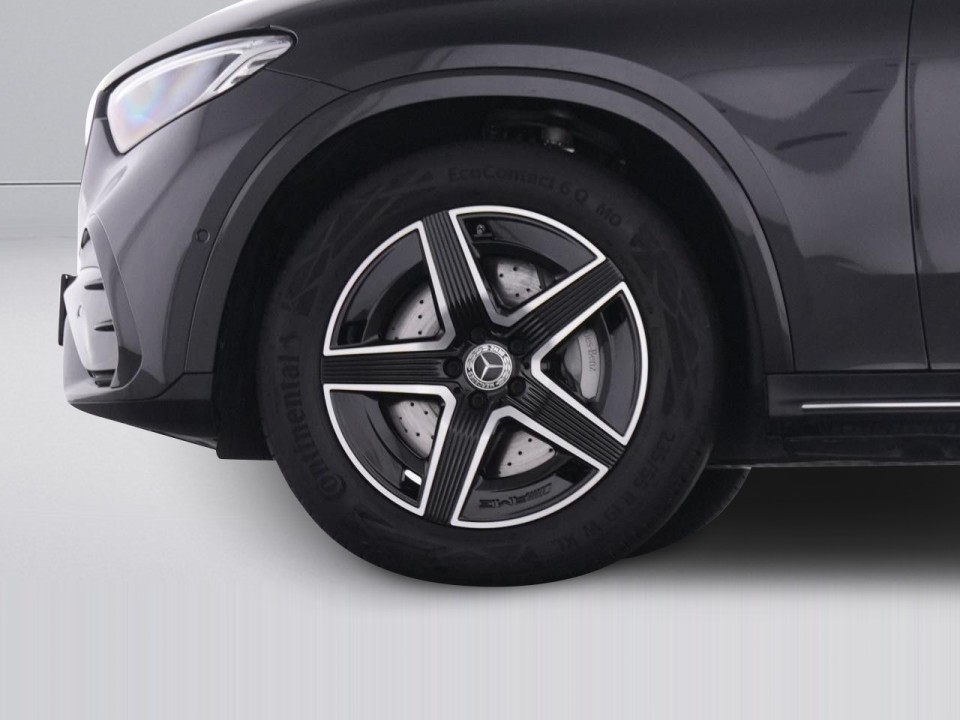 Mercedes-Benz GLC 200 4MATIC AMG Line - foto 17