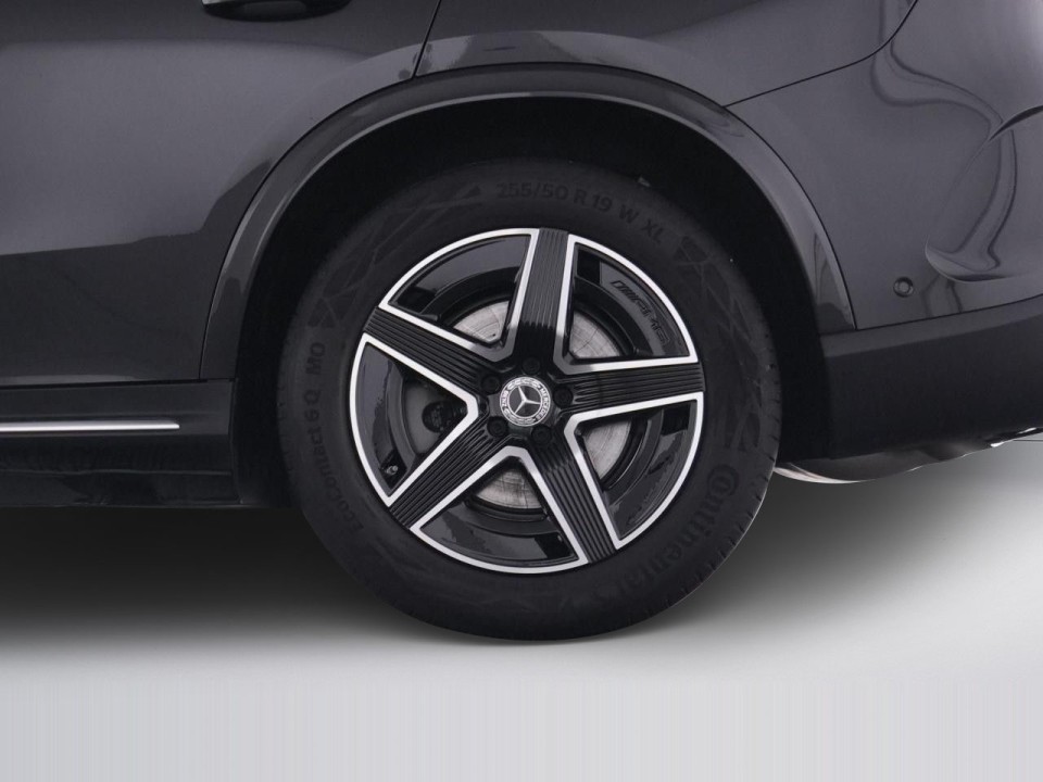 Mercedes-Benz GLC 200 4MATIC AMG Line - foto 19