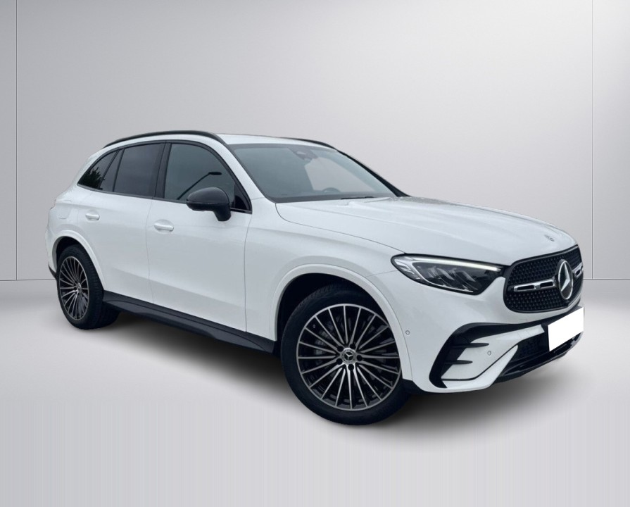 Mercedes-Benz GLC 200 4MATIC AMG Line (2)