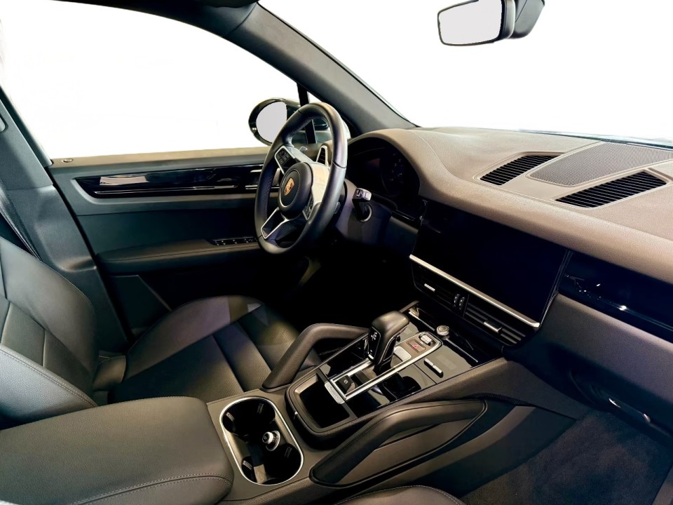 Porsche Cayenne - foto 8