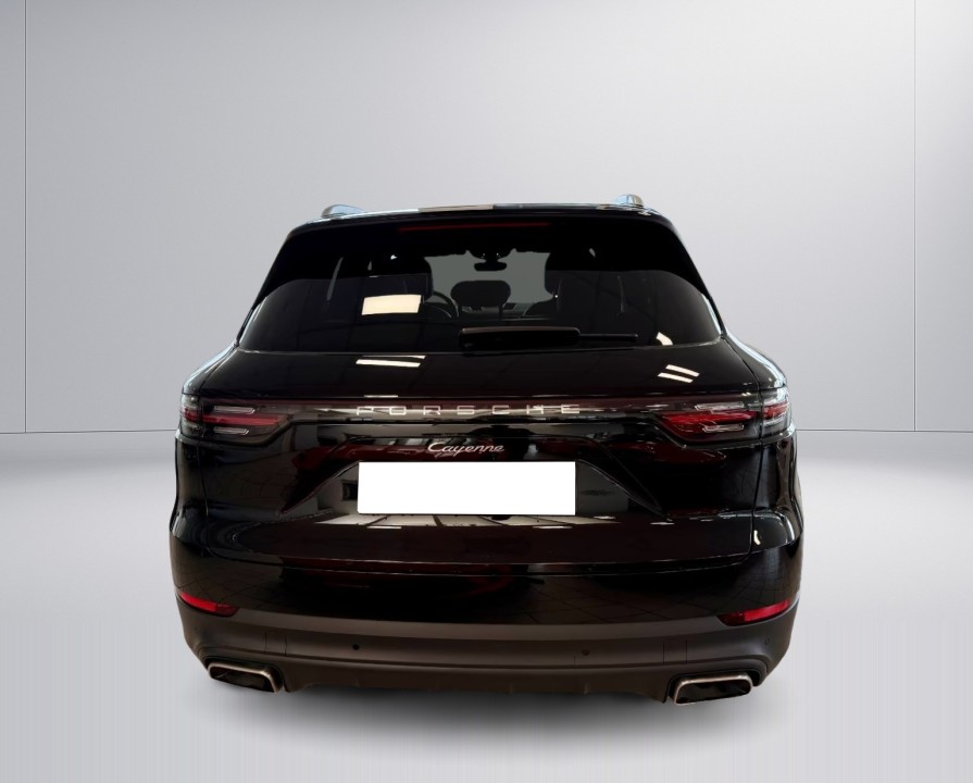 Porsche Cayenne (3)