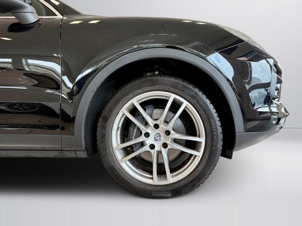 Porsche Cayenne - foto 17