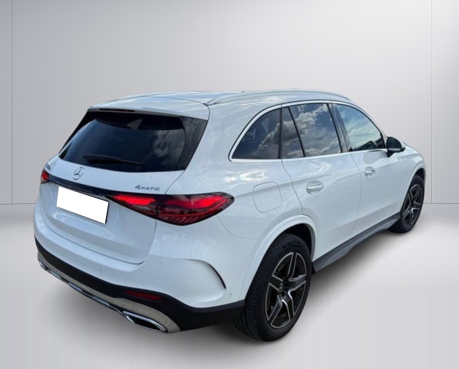Mercedes-Benz GLC 300e 4MATIC AMG - foto 6