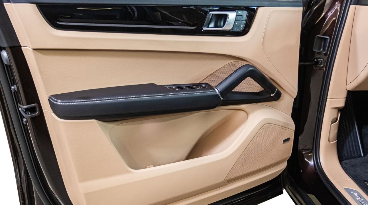 Porsche Cayenne E-Hybrid Platinum Edition - foto 22