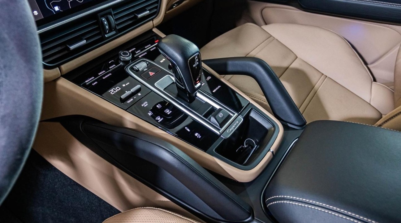 Porsche Cayenne E-Hybrid Platinum Edition - foto 18