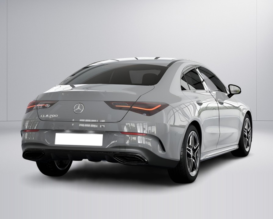 Mercedes-Benz CLA 200 AMG (5)