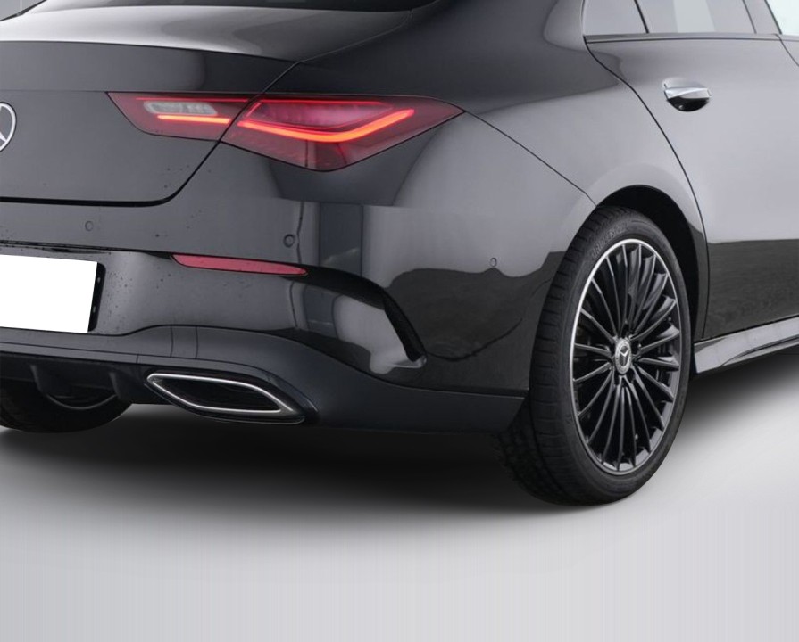 Mercedes-Benz CLA 200 AMG - foto 11