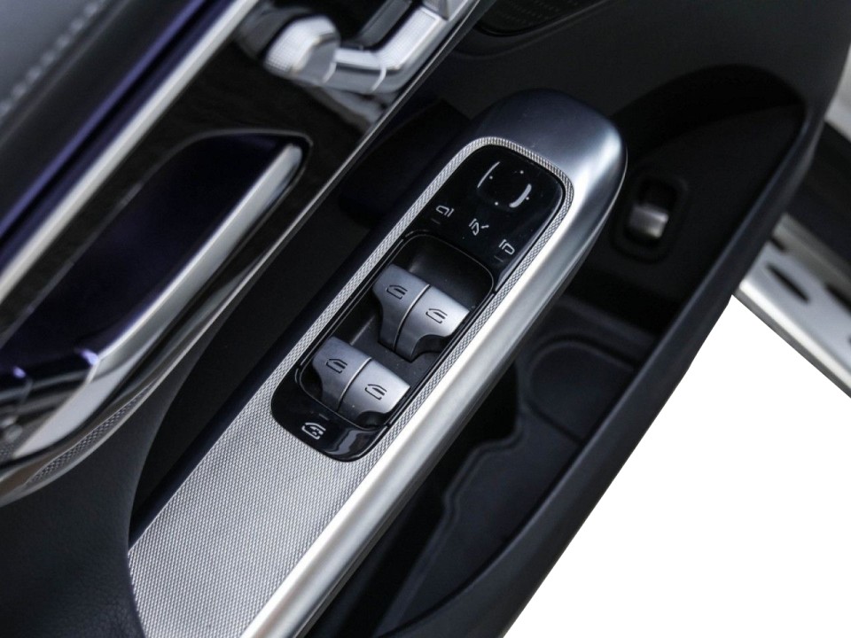 Mercedes-Benz GLC 220d 4MATIC AMG Line - foto 10