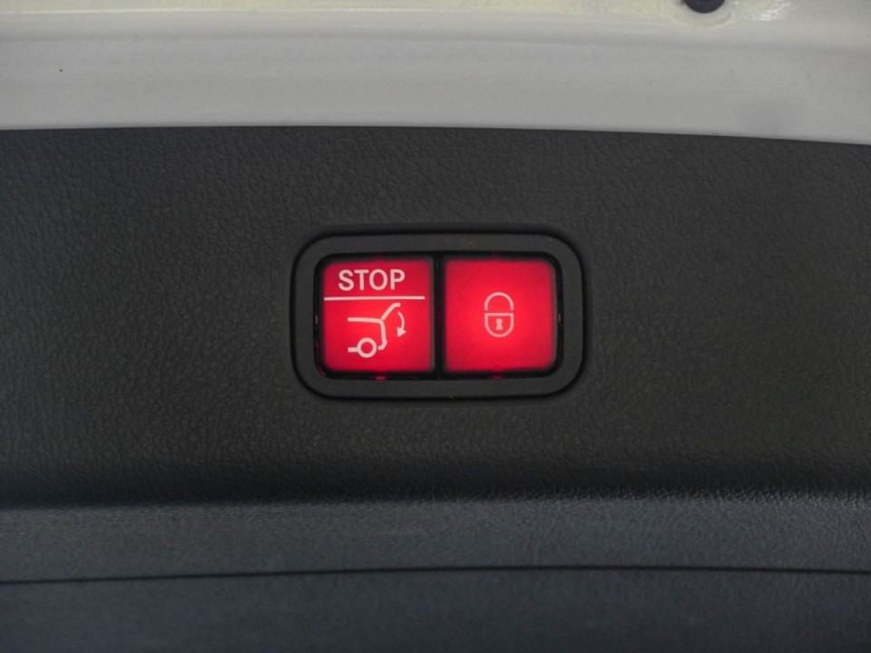 Mercedes-Benz GLC 220d 4MATIC AMG Line - foto 11