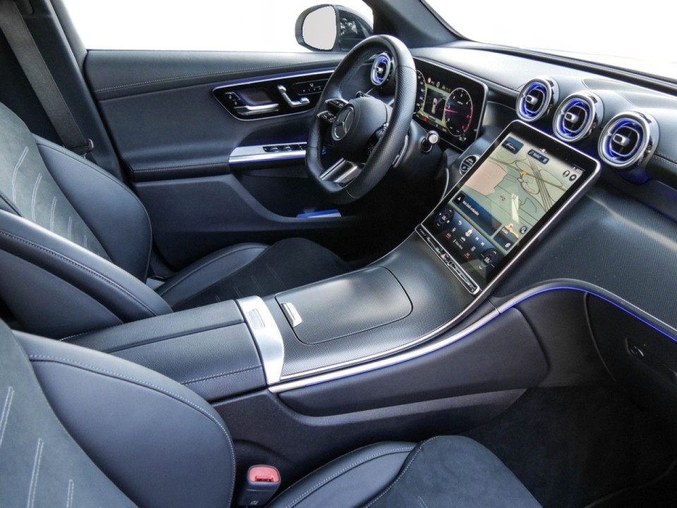 Mercedes-Benz GLC 220d 4MATIC AMG Line (3)