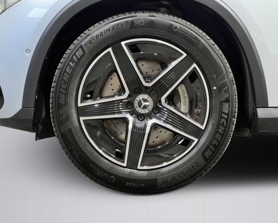 Mercedes-Benz GLC 200 4MATIC AMG Line - foto 10