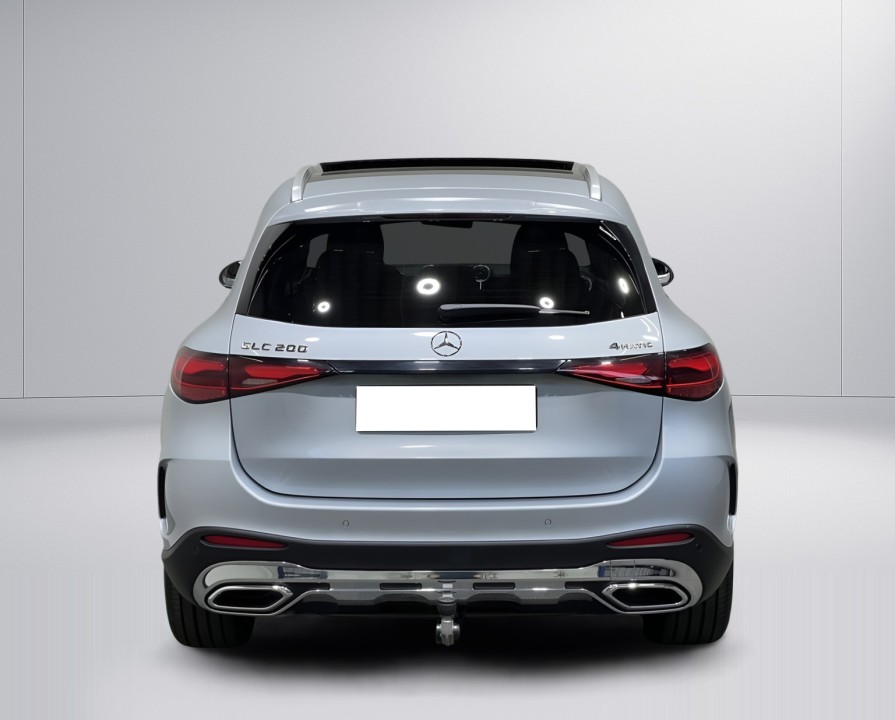 Mercedes-Benz GLC 200 4MATIC AMG Line (4)