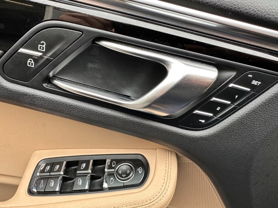 Porsche Macan - foto 21