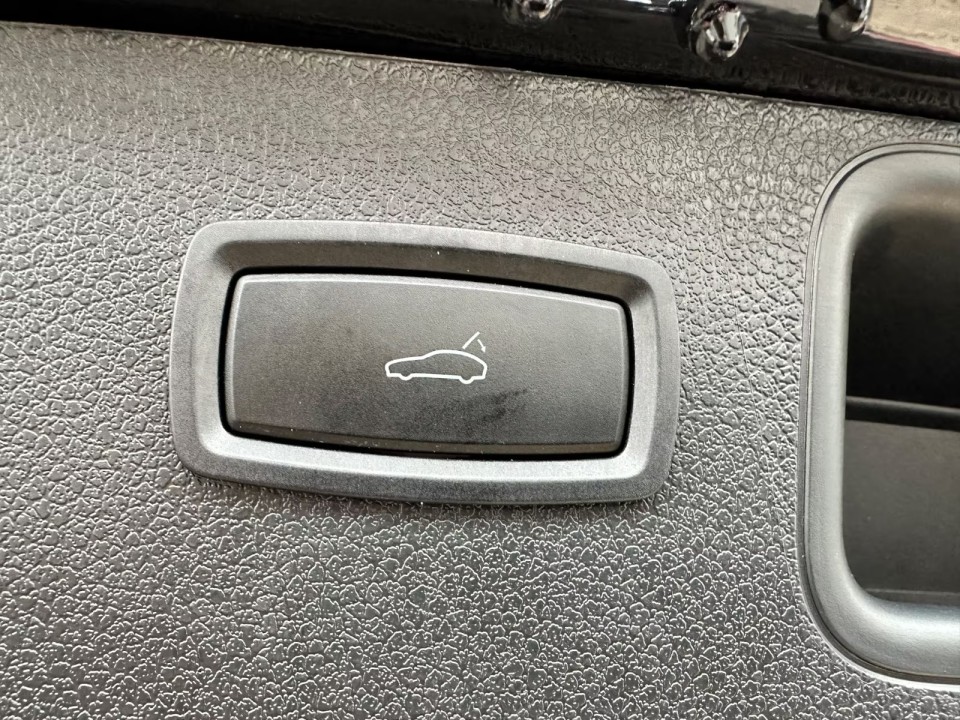 Porsche Macan - foto 23