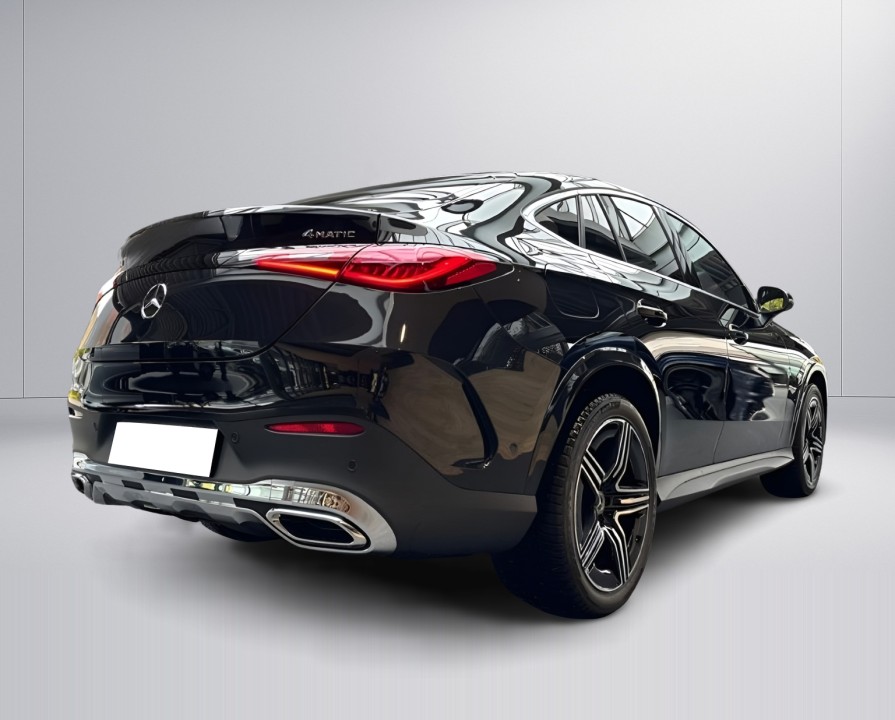 Mercedes-Benz GLC Coupé 200d 4MATIC AMG (2)