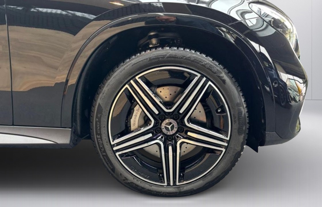 Mercedes-Benz GLC Coupé 200d 4MATIC AMG - foto 24