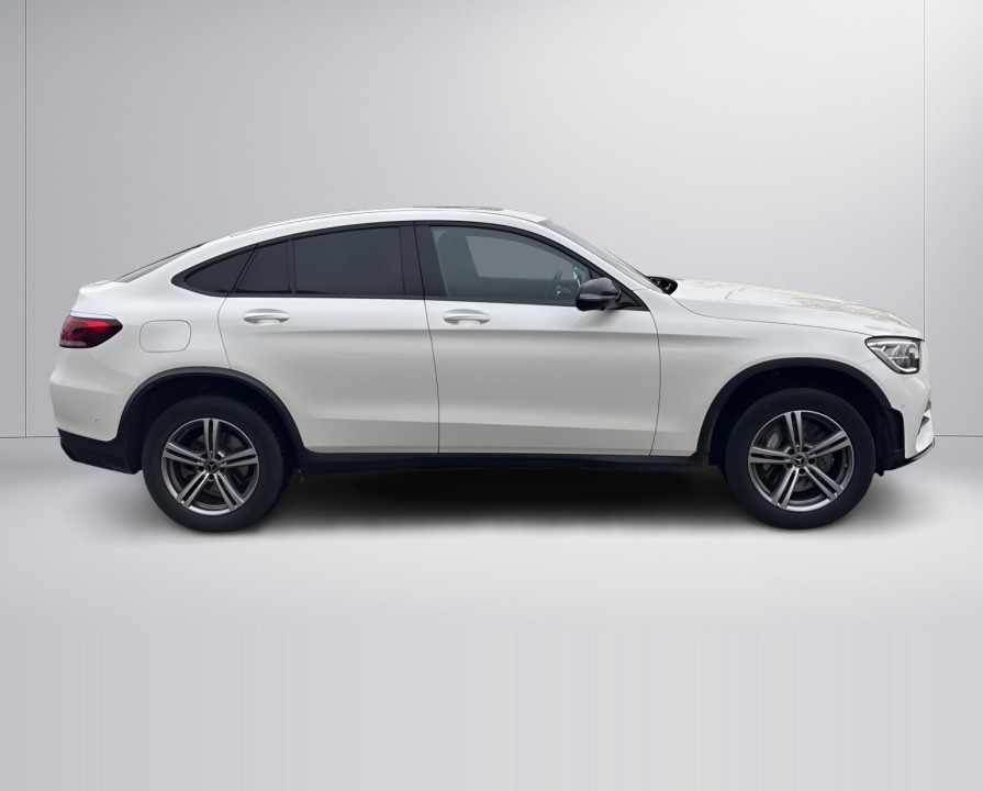 Mercedes-Benz GLC Coupé 300de 4MATIC AMG (2)