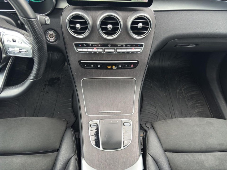 Mercedes-Benz GLC Coupé 300de 4MATIC AMG - foto 18