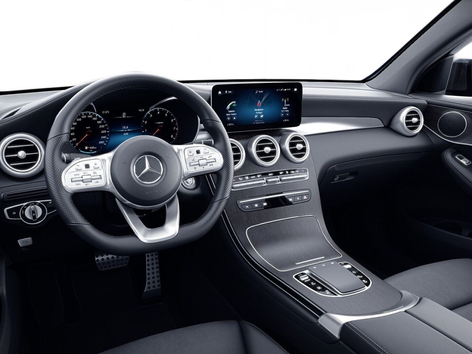 Mercedes-Benz GLC Coupé 300de 4MATIC AMG - foto 16