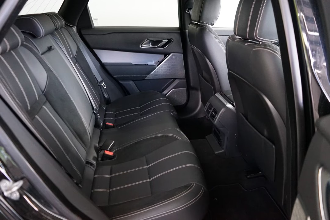 Land Rover Range Rover Velar R-Dynamic SE - foto 16