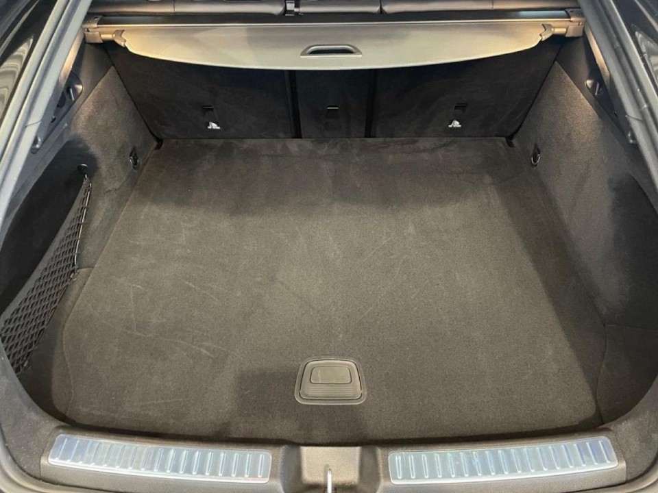 Mercedes-Benz GLC Coupé 300e 4MATIC AMG - foto 18