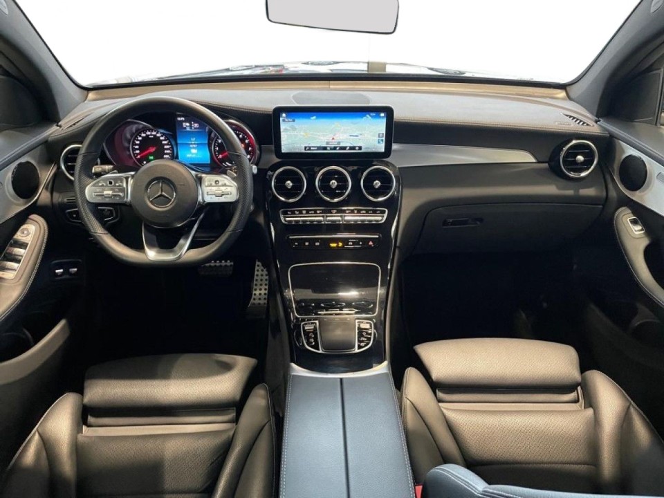 Mercedes-Benz GLC Coupé 300e 4MATIC AMG - foto 8