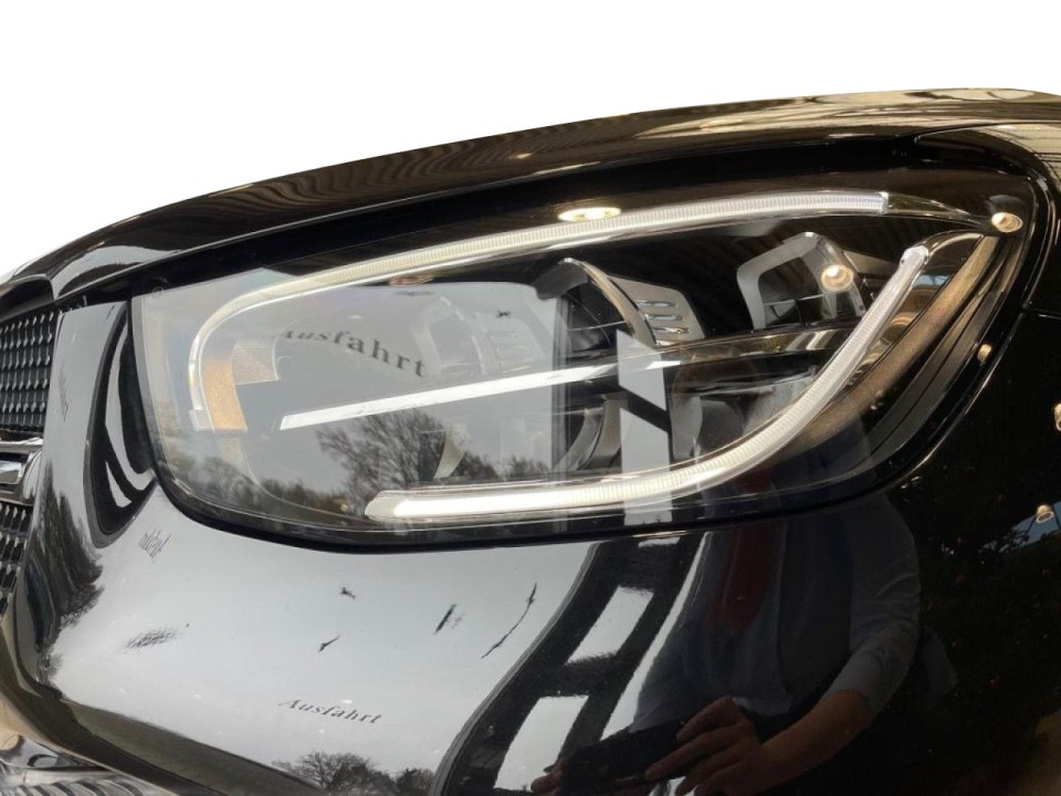 Mercedes-Benz GLC Coupé 300e 4MATIC AMG - foto 20