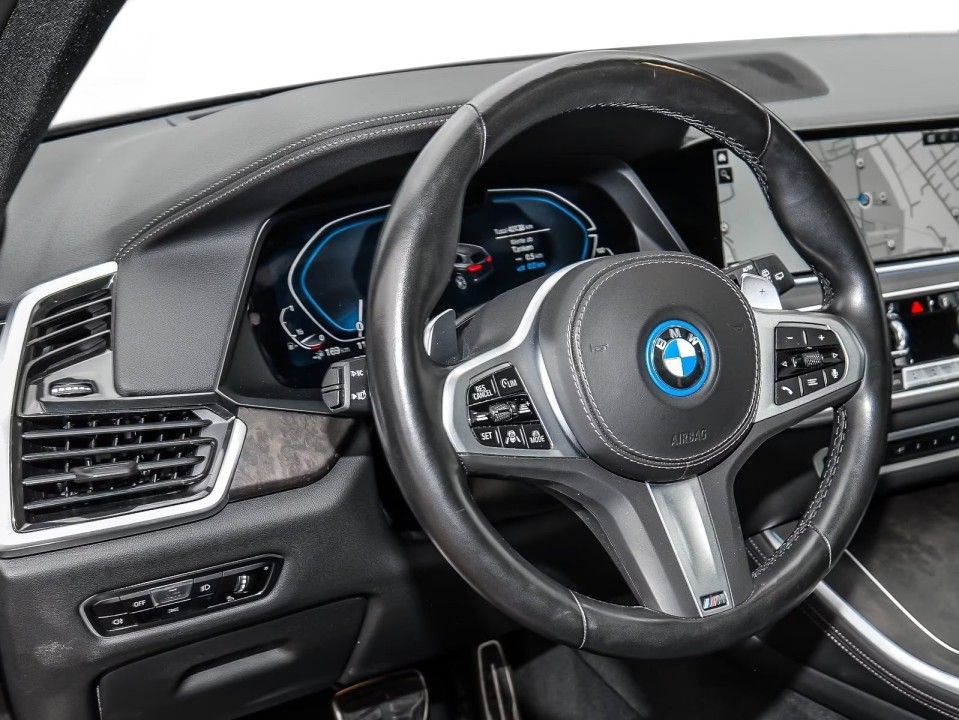 BMW X5 xDrive45e M-Sport (3)