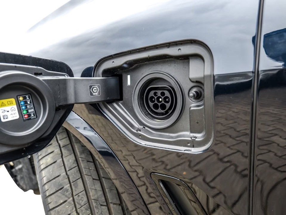 BMW X5 xDrive45e M-Sport - foto 19