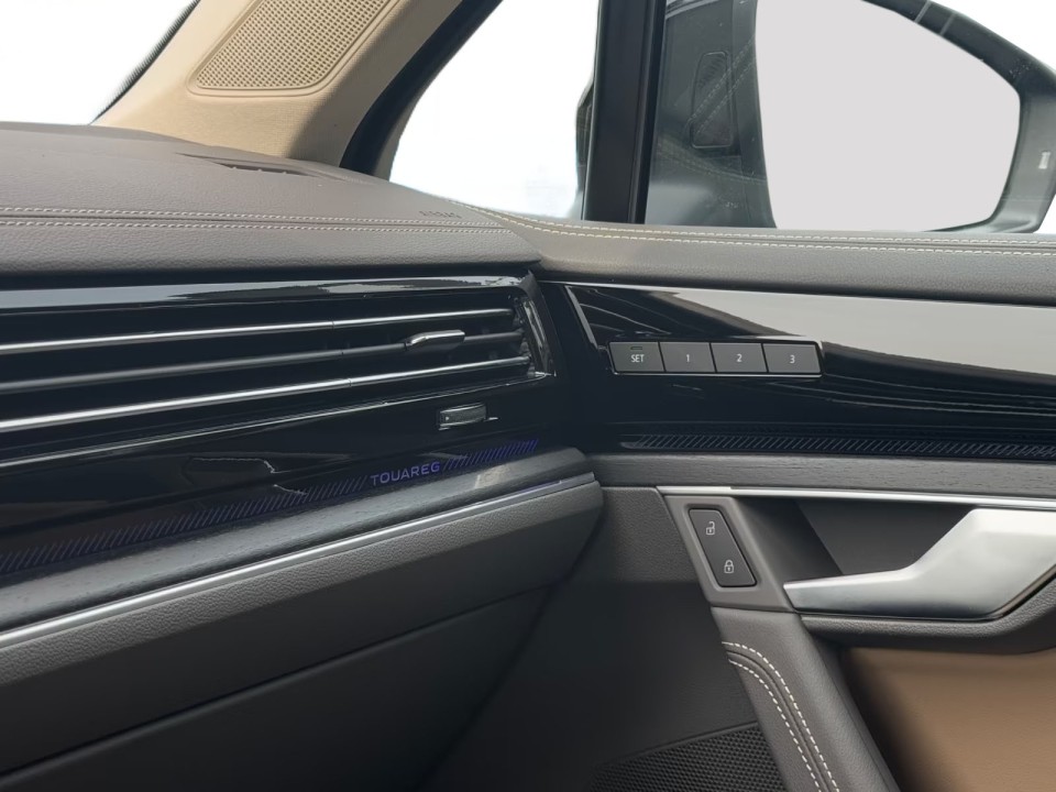 Volkswagen Touareg Elegance - foto 28
