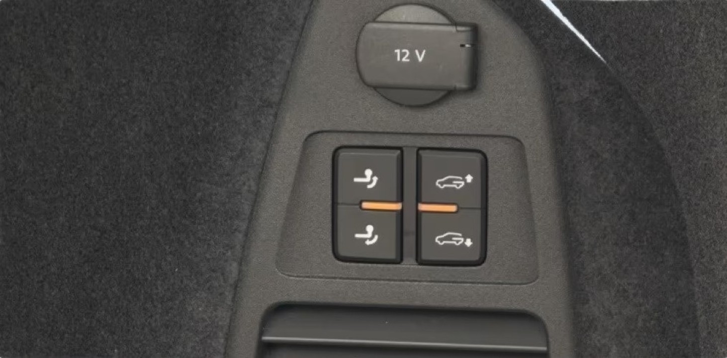 Volkswagen Touareg Elegance - foto 32