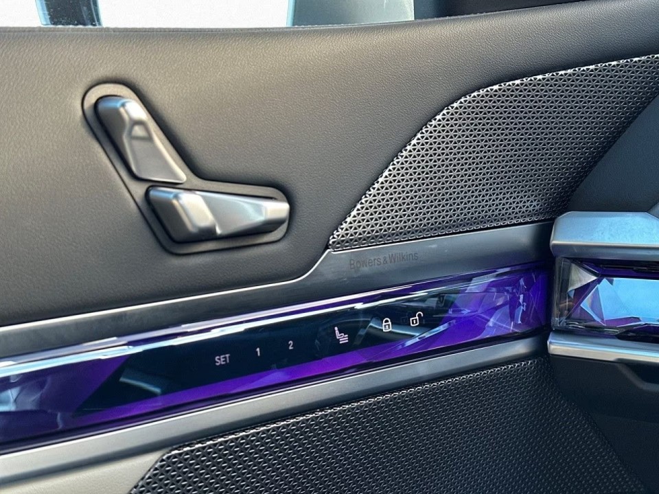 BMW Seria 7 740d xDrive - foto 11