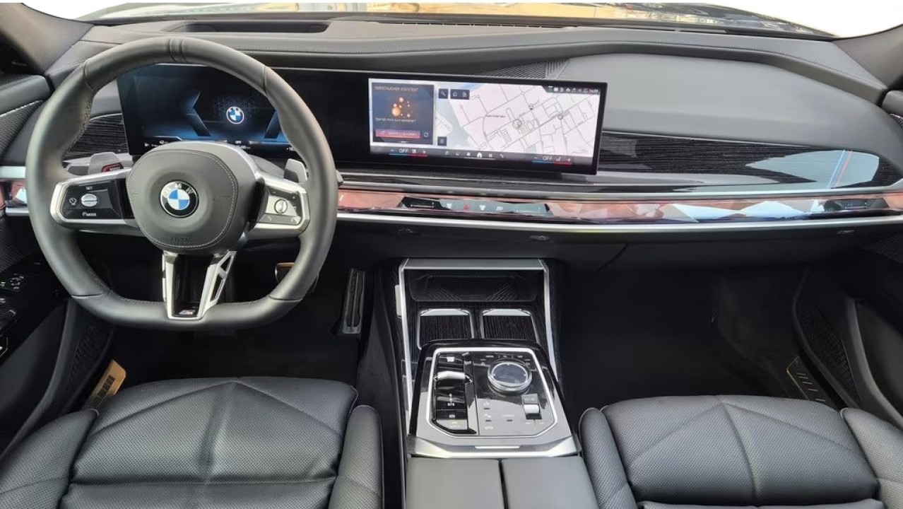 BMW Seria 7 xDrive740d M-Sport (5)