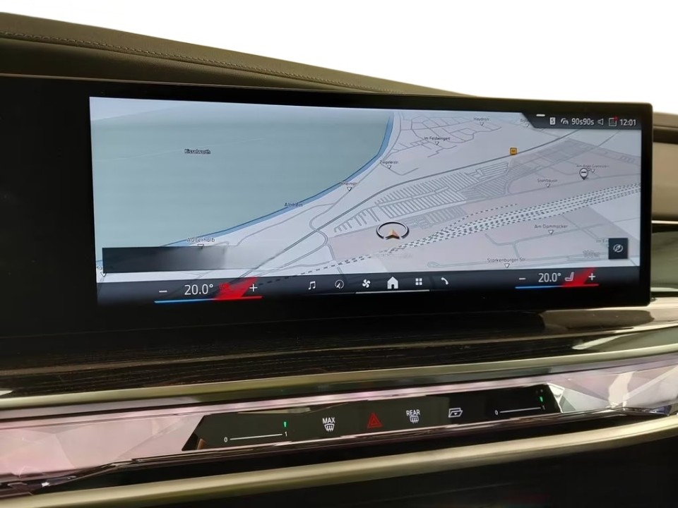 BMW Seria 7 xDrive740d M-Sport - foto 6